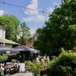 Biergarten bei Sonnenschein 2